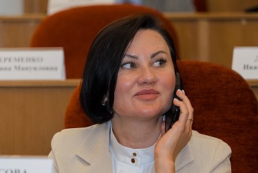 Соцподдержка, выборы, такси… Депутаты внесли изменения в областные законы